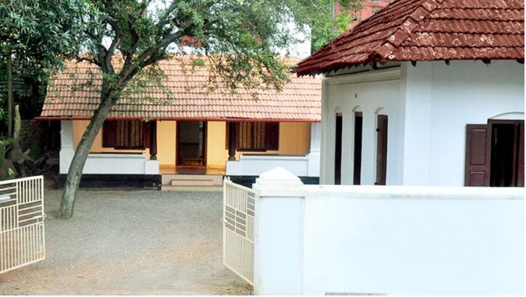 Wariyam Heritage Thrissur Zewnętrze zdjęcie